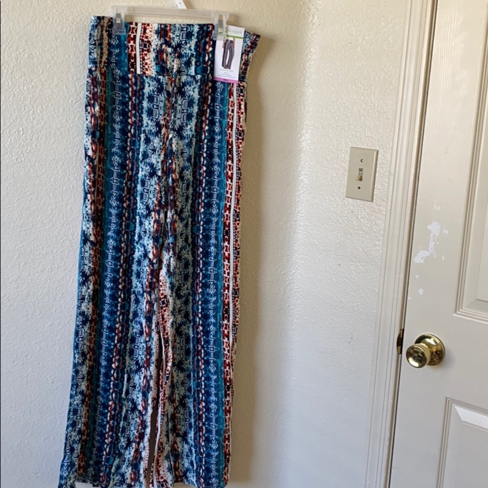 BNWT 100% Rayon Wonder Limited Morocco Pant, Multi color in blue, size S
